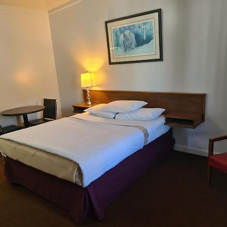 Sundowner Motel Каш Крийк Екстериор снимка