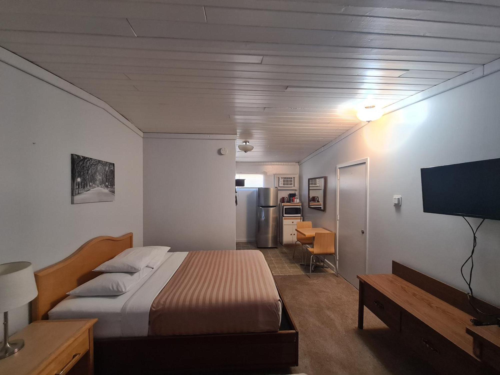 Sundowner Motel Каш Крийк Екстериор снимка