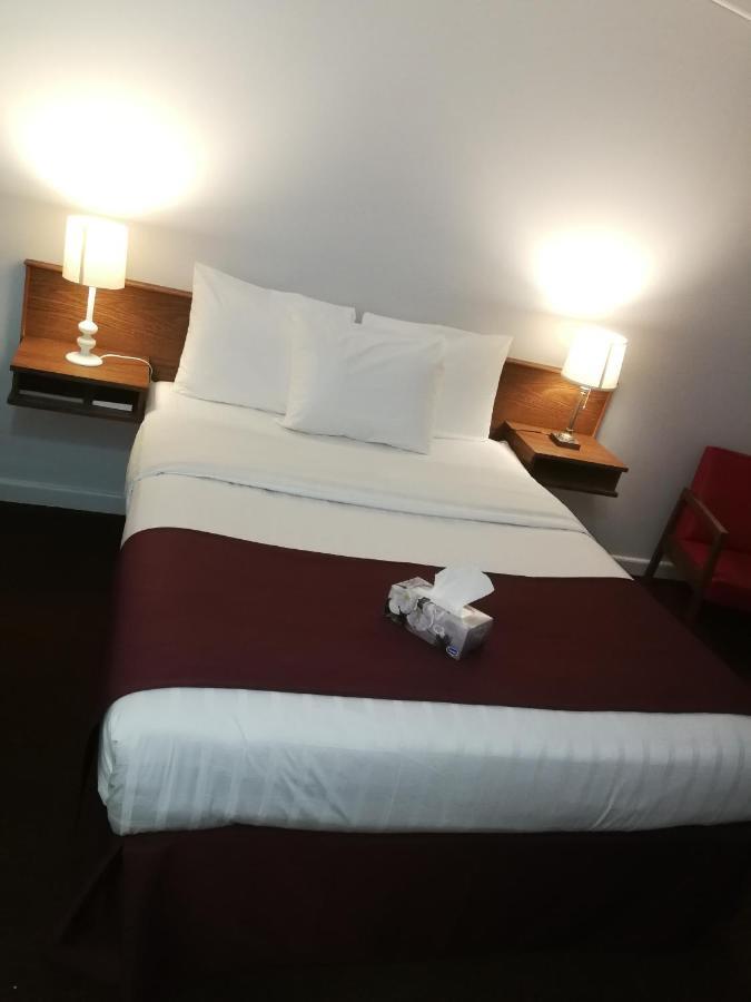 Sundowner Motel Каш Крийк Екстериор снимка